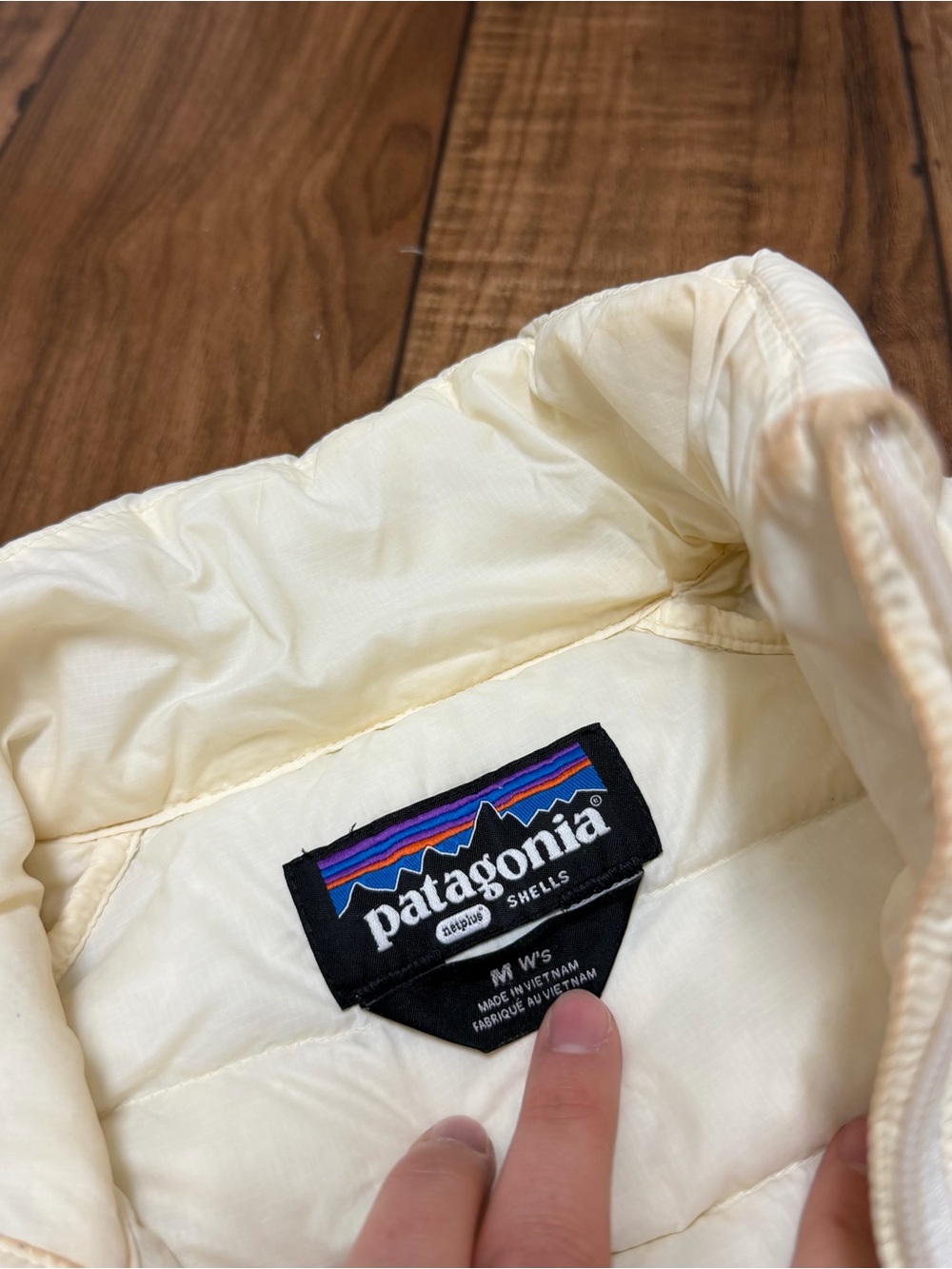 Patagonia Down Puffer Vest Cream Quilted Insulated Jacket Womens Medium - Picture 9 of 14